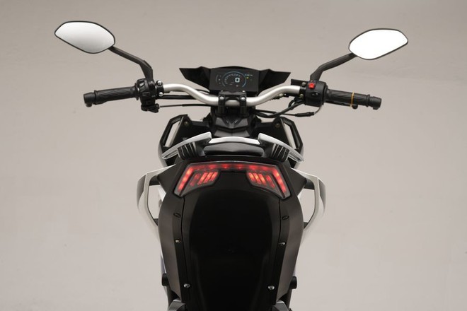 Xe côn tay Trung Quốc Shineray Temax T15 thiết kế bắt mắt, cạnh tranh Yamaha Exciter- Ảnh 4.