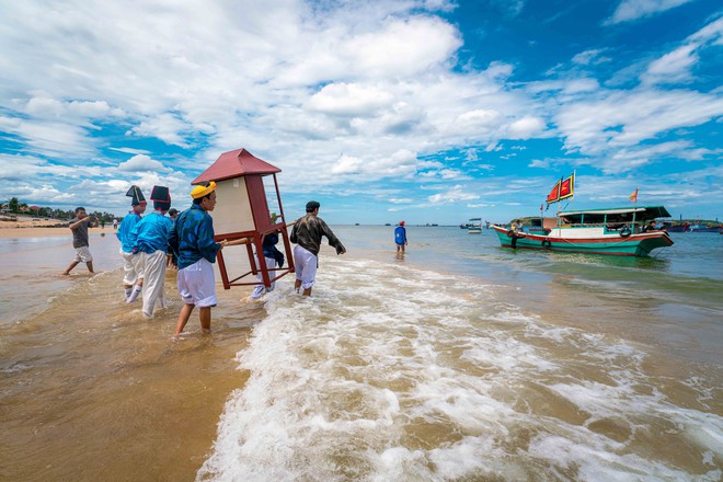 Độc đáo mùa lễ cầu ngư của các làng biển Phú Yên- Ảnh 10.