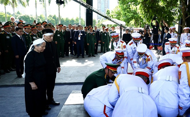 Xem nhanh 20h: Vĩnh biệt Tổng Bí thư Nguyễn Phú Trọng, nhà lãnh đạo ‘mãi mãi thuộc về Tổ quốc và nhân dân’- Ảnh 13.