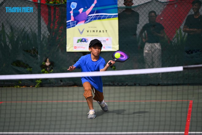 Giải Pickleball Thanh Niên lần I 2024 - Cúp VINFAST: VĐV nhí tranh tài sôi nổi- Ảnh 2.