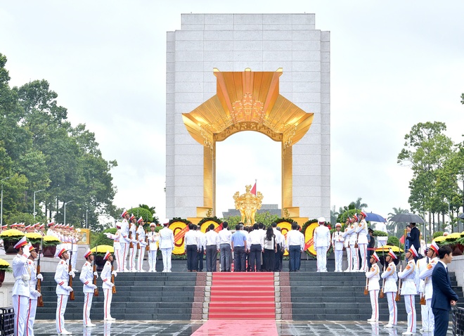 Lãnh đạo Đảng, Nhà nước viếng Chủ tịch Hồ Chí Minh nhân Quốc khánh 2.9- Ảnh 13.