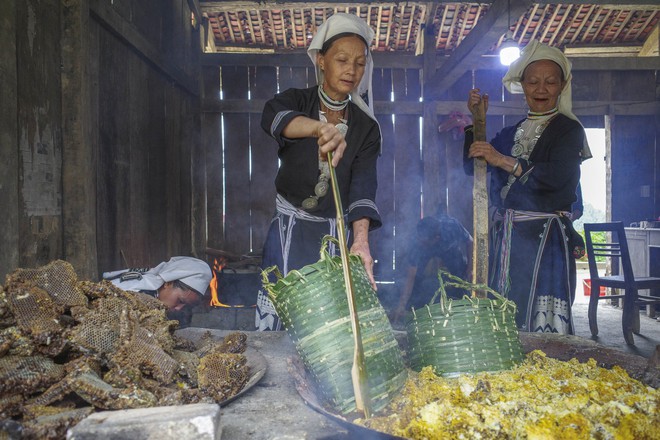 Lên Hoài Khao xem người Dao Tiền lấy sáp ong khoái- Ảnh 24.