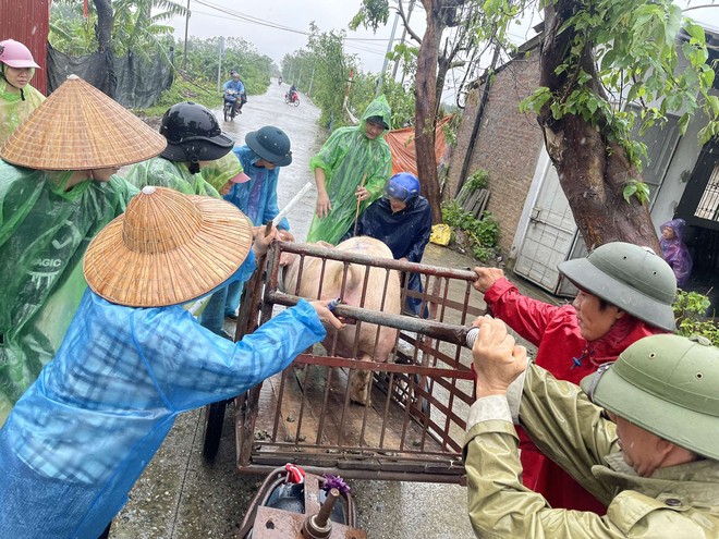 CẢNH BÁO: Ngập lụt tại Hà Nội tiếp tục kéo dài trong 2-3 ngày tới- Ảnh 3.