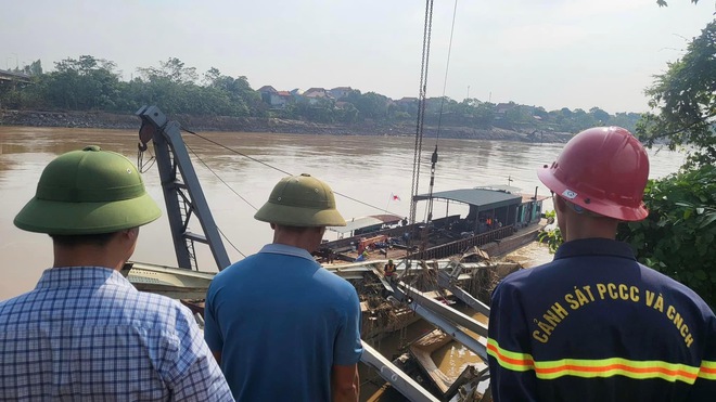 Công an Phú Thọ vào cuộc điều tra vụ sập cầu Phong Châu- Ảnh 6.