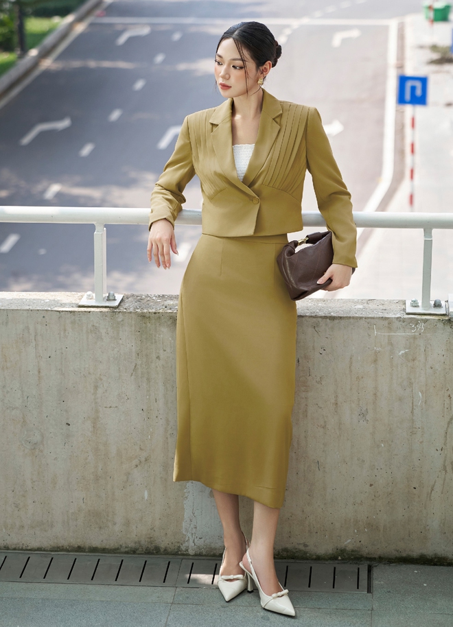Chiếc áo khoác cần thiết nhất mùa gọi tên áo blazer- Ảnh 6.