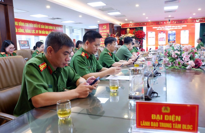 Nhân dân có thể ủng hộ đồng bào bị ảnh hưởng bởi bão lũ qua VNeID - Ảnh 4.