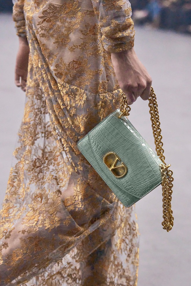 Những chiếc túi mà bạn nhất định 'phải có" vào mùa thời trang tới - Ảnh 9.