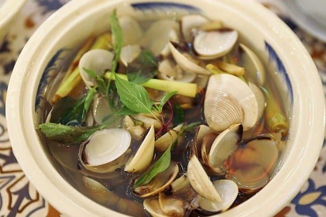 Thưởng thức món ngon Đà Nẵng theo gợi ý của người nước ngoài - Ảnh 2.