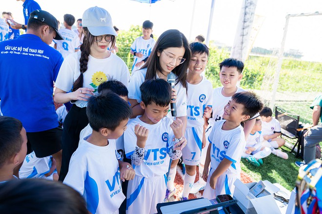 N&acirc;ng bước thế hệ tương lai: 'ANESSA Sunshine Project' v&igrave; sự ph&aacute;t triển to&agrave;n diện của trẻ - Ảnh 3.