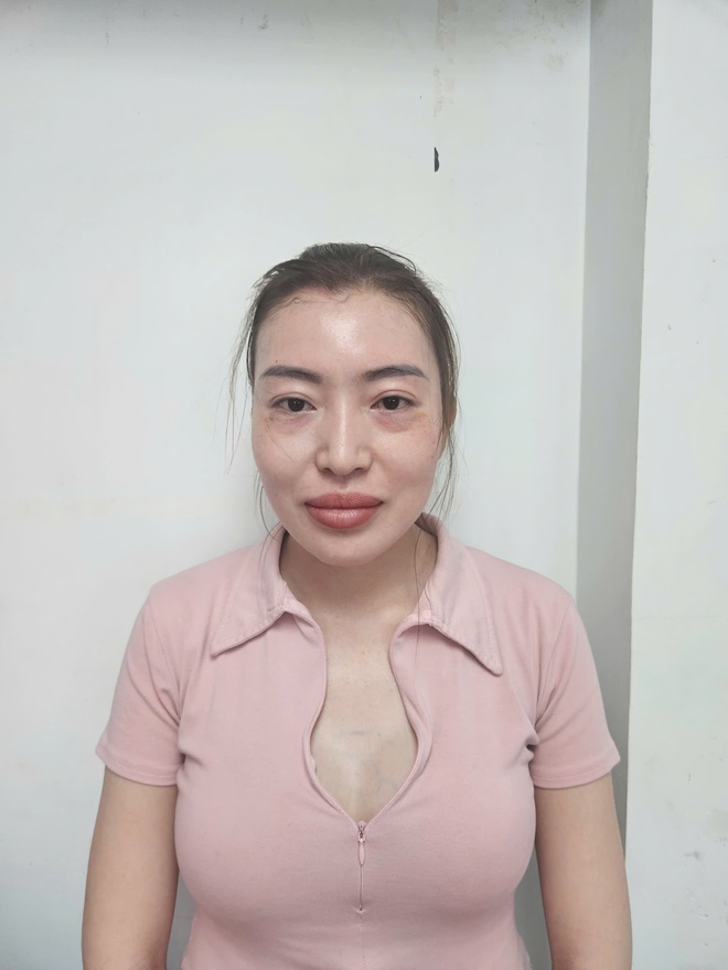 Phòng khám lừa đảo: Học trung cấp thú y nhưng chữa bệnh cho người- Ảnh 3. Phòng khám lừa đảo: Học trung cấp thú y nhưng chữa bệnh cho người- Ảnh 3.