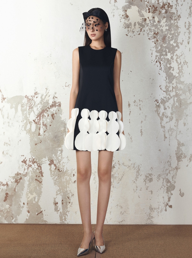 Váy tiệc tối giản, một chiếc váy cho mọi bữa tiệc cuối năm - Ảnh 10.