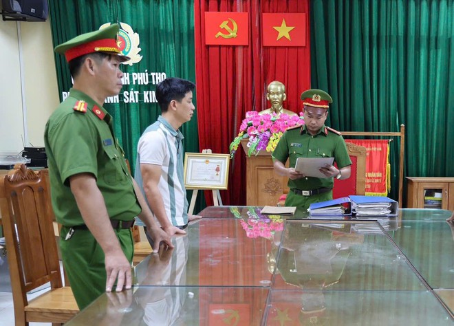 2 anh em ruột bị bắ…