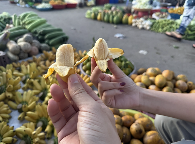 Cầm 100.000 đồng đi chợ chồm hổm lúc 3 giờ sáng mua được gì?- Ảnh 6.