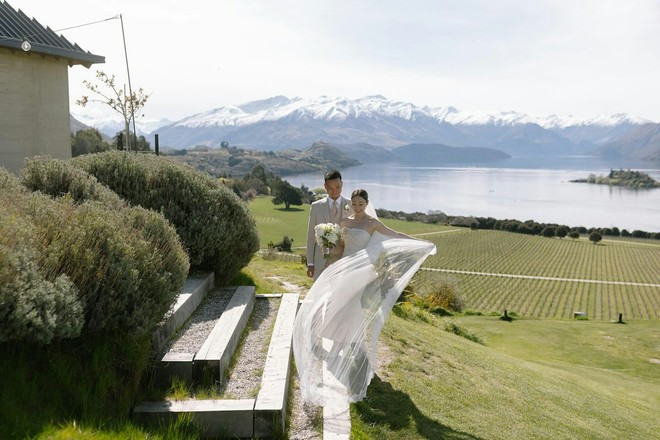 'Thị hậu' Hồ Định H&acirc;n kết h&ocirc;n ở tuổi 44 - Ảnh 2.