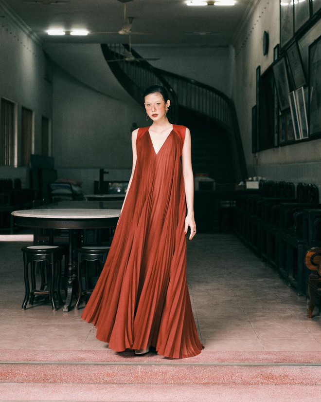 Váy suông, món đồ tối giản hoàn hảo cho mọi dịp- Ảnh 3.