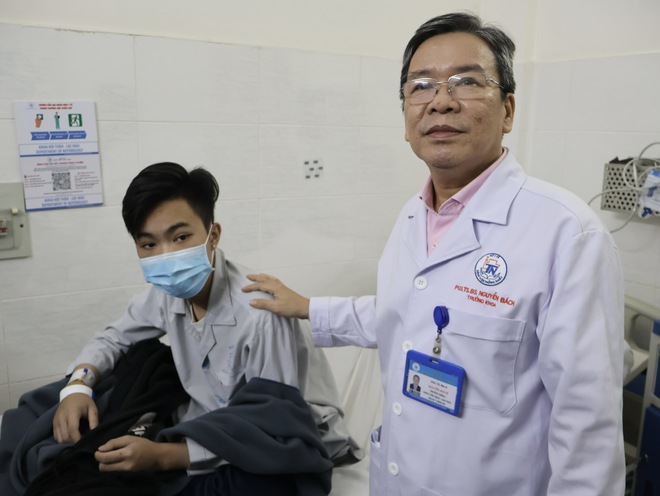 Ngày càng nhiều người trẻ tại TP.HCM bị viêm cầu thận, suy thận biến chứng nặng - Ảnh 2.