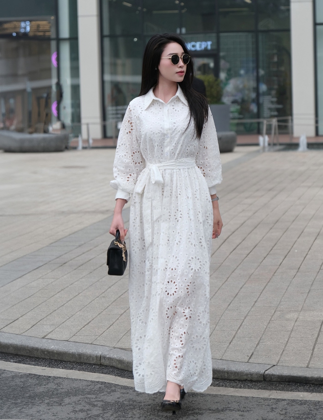 Tủ đồ trắng đen chẳng bao giờ hết mốt - Ảnh 6.