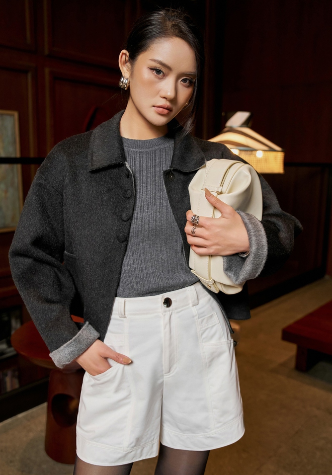 Muôn kiểu phối đồ nhiều lớp với trench coat, áo dạ lông cừu sang chảnh- Ảnh 6.