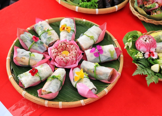 Kỷ lục Việt Nam: 200 món chay từ sen tại lễ hội ẩm thực chay ở TP.HCM - Ảnh 12.