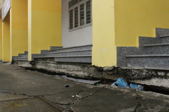 Phường lún nhanh nhất TP.HCM 'chìm' gần 1 mét: Nhiều nhà dân nứt tường, vỡ nền- Ảnh 7. Phường lún nhanh nhất TP.HCM 'chìm' gần 1 mét: Nhiều nhà dân nứt tường, vỡ nền- Ảnh 7.