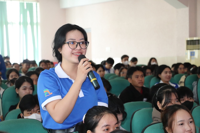 Sinh viên 'đất sen hồng' sống xanh sống khỏe: Ngủ sớm, giảm uống trà sữa, nước ngọt - Ảnh 4.