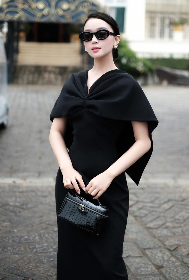 Đầm dự tiệc đẹp xuất sắc, cho nàng nổi bật mọi bữa tiệc cuối năm- Ảnh 11.