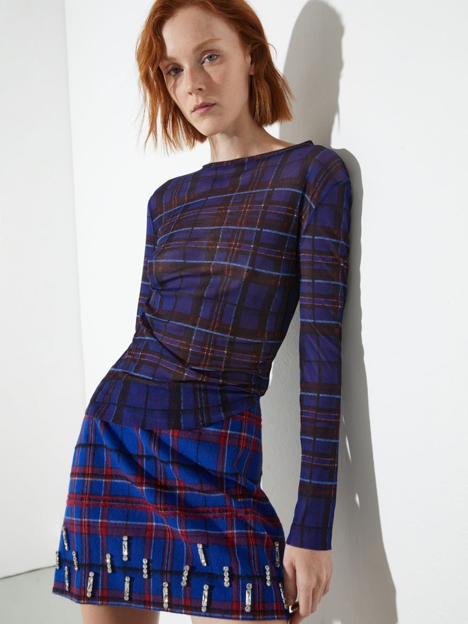 Không chỉ quần jeans xanh, sắc xanh lam, xanh ngọc bích ‘lên ngôi’ mùa xuân 2026- Ảnh 9. Không chỉ quần jeans xanh, sắc xanh lam, xanh ngọc bích ‘lên ngôi’ mùa xuân 2026- Ảnh 9.