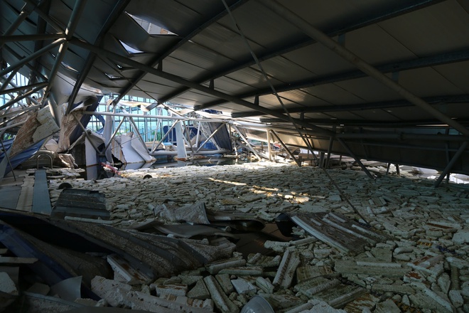 Nhà thi đấu trăm tỉ thành 'phế tích' ở Quảng Ninh - Ảnh 10.