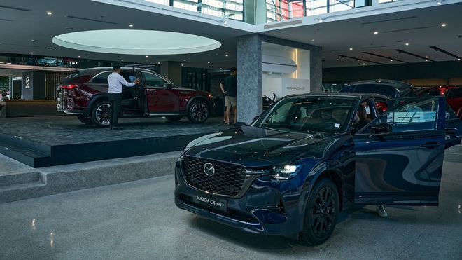 Có gì đáng chú ý trong showroom Flagship đầu tiên của Mazda tại Việt Nam? - Ảnh 3.