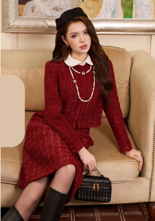 Tối giản nhưng sang xịn nhờ diện áo tweed vào mùa đông Tối giản nhưng sang xịn nhờ diện áo tweed vào mùa đông- Ảnh 4.