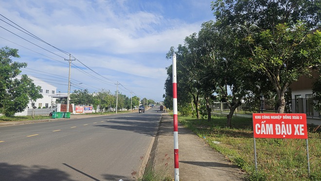 Th&aacute;o dỡ biển b&aacute;o 20 km/giờ ở Đồng Nai sau phản &aacute;nh của B&aacute;o Thanh Ni&ecirc;n- Ảnh 3.