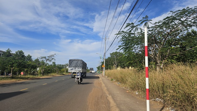 Th&aacute;o dỡ biển b&aacute;o 20 km/giờ ở Đồng Nai sau phản &aacute;nh của B&aacute;o Thanh Ni&ecirc;n- Ảnh 2.