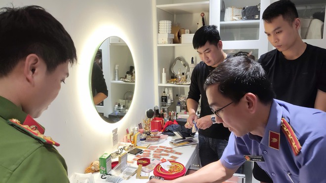 Đánh sập đường dây đa cấp tiền ảo lừa đảo gần 2.000 tỉ đồng - Ảnh 3.