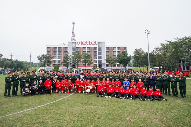 Đại tướng Phan Văn Giang kỳ vọng Thể Công Viettel giữ vững bản sắc, lan tỏa mạnh mẽ tinh thần quân đội- Ảnh 8. Đại tướng Phan Văn Giang kỳ vọng Thể Công Viettel giữ vững bản sắc, lan tỏa mạnh mẽ tinh thần quân đội- Ảnh 8.
