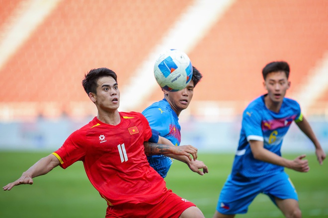 CĐV Th&aacute;i Lan &lsquo;săn sạch v&eacute;&rsquo;, quyết tạo &aacute;p lực cho U.23 Việt Nam ở chung kết- Ảnh 1.