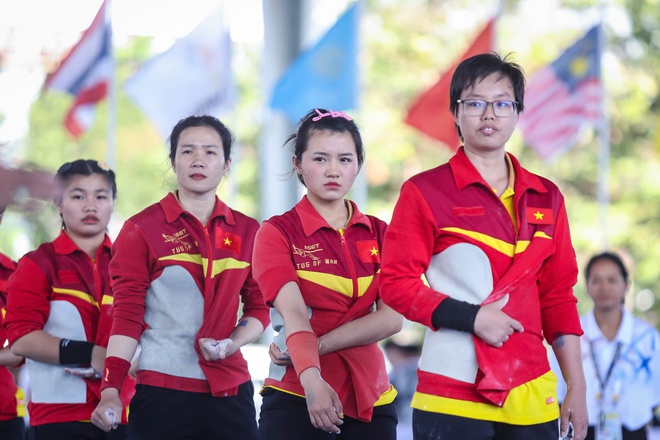 Kéo co cực hấp dẫn tại SEA Games 33: Việt Nam và Thái Lan cạnh tranh khốc liệt- Ảnh 6. Kéo co cực hấp dẫn tại SEA Games 33: Việt Nam và Thái Lan cạnh tranh khốc liệt- Ảnh 6.