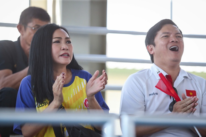 Kéo co cực hấp dẫn tại SEA Games 33: Việt Nam và Thái Lan cạnh tranh khốc liệt- Ảnh 18. Kéo co cực hấp dẫn tại SEA Games 33: Việt Nam và Thái Lan cạnh tranh khốc liệt- Ảnh 18.