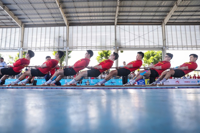 Kéo co cực hấp dẫn tại SEA Games 33: Việt Nam và Thái Lan cạnh tranh khốc liệt- Ảnh 3. Kéo co cực hấp dẫn tại SEA Games 33: Việt Nam và Thái Lan cạnh tranh khốc liệt- Ảnh 3.