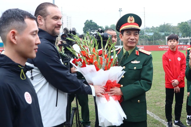 Đại tướng Phan Văn Giang kỳ vọng Thể Công Viettel giữ vững bản sắc, lan tỏa mạnh mẽ tinh thần quân đội- Ảnh 7. Đại tướng Phan Văn Giang kỳ vọng Thể Công Viettel giữ vững bản sắc, lan tỏa mạnh mẽ tinh thần quân đội- Ảnh 7.