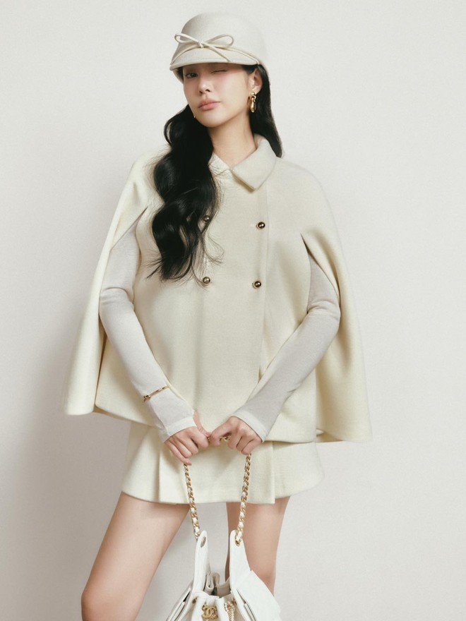 Áo khoác dáng ngắn là món đồ linh hoạt, dễ biến hóa nhất mùa- Ảnh 12.