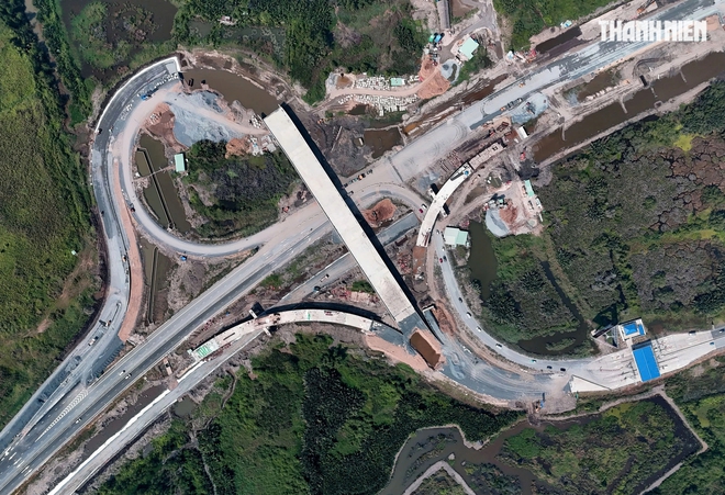 Cầu cạn Vành đai 3 đi qua Vinhomes Grand Park khi nào xong?- Ảnh 6. Cầu cạn Vành đai 3 đi qua Vinhomes Grand Park khi nào xong?- Ảnh 6.