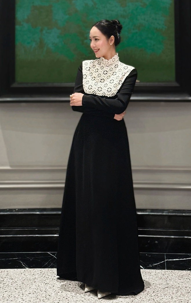 Mặc ấm mà vẫn đẹp: Thời trang mùa lễ hội 24 / 7 cho phái đẹp - Ảnh 8. Mặc ấm mà vẫn đẹp: Thời trang mùa lễ hội 24 / 7 cho phái đẹp - Ảnh 8.