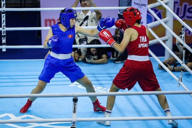 V&otilde; sĩ Việt Nam H&agrave; Thị Linh xuất sắc gi&agrave;nh HCV tại SEA Games 33 - Ảnh 4.