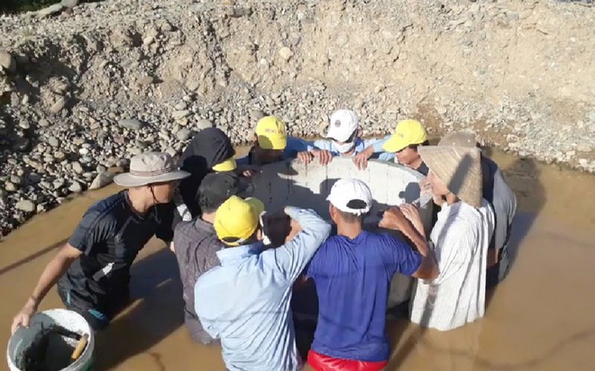 Thanh Ni&ecirc;n v&agrave; ch&uacute;ng t&ocirc;i giữa m&ugrave;a hạn khốc liệt - Ảnh 1.