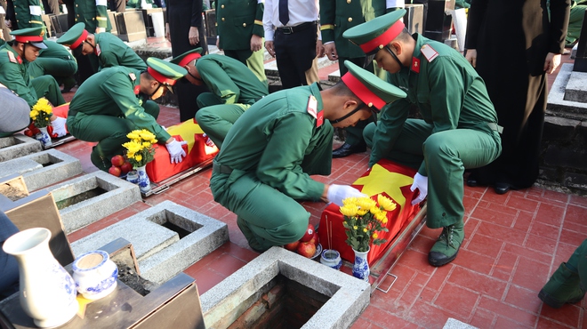 Trang trọng lễ truy điệu, an t&aacute;ng 41 h&agrave;i cốt liệt sĩ - Ảnh 8.
