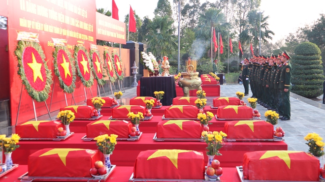 Trang trọng lễ truy điệu, an t&aacute;ng 41 h&agrave;i cốt liệt sĩ - Ảnh 3.