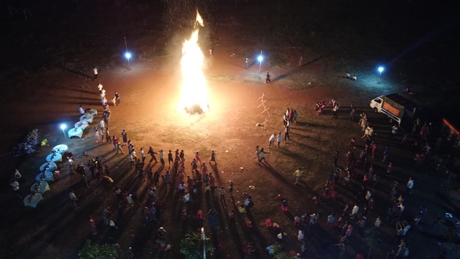 Đồng b&agrave;o S&rsquo;ti&ecirc;ng vui lễ hội mừng l&uacute;a mới trong tiếng gi&atilde; gạo, cồng chi&ecirc;ng - Ảnh 24.