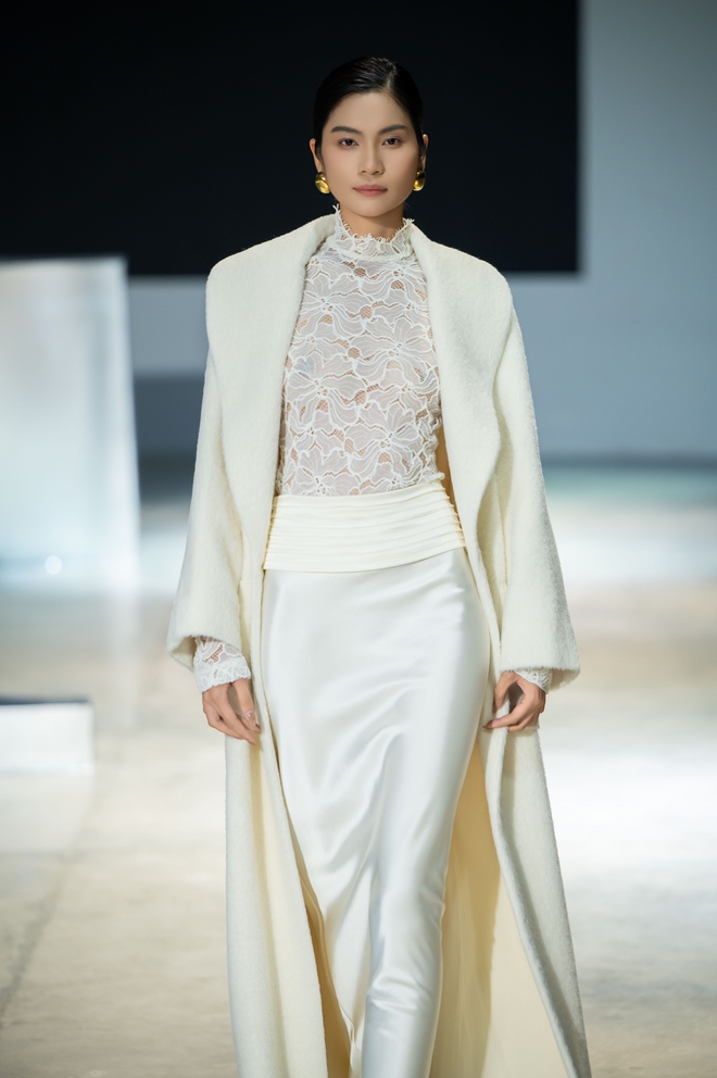 Người mẫu trẻ là trung tâm của sàn diễn tôn vinh giá trị Việt- Ảnh 3.