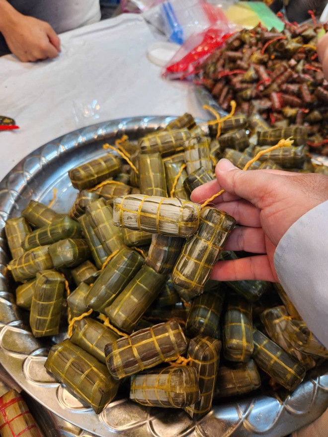 Chuối b&agrave;n tay, na sầu ri&ecirc;ng... g&acirc;y t&ograve; m&ograve; tại phi&ecirc;n chợ n&ocirc;ng sản v&ugrave;ng miền B&igrave;nh Đ&ocirc;ng - Ảnh 7.