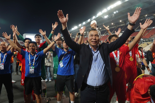 Chủ tịch VFF: SEA Games 33 l&agrave; lời khẳng định cho hướng đi đ&uacute;ng đắn của b&oacute;ng đ&aacute; Việt Nam- Ảnh 10.